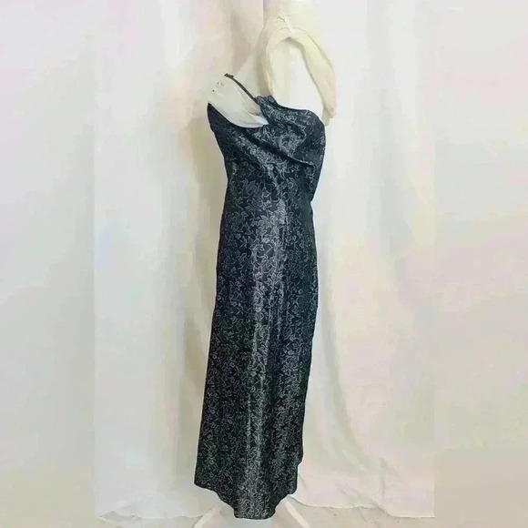 Vintage handmade dress, Size 2 - Picture 2 of 4